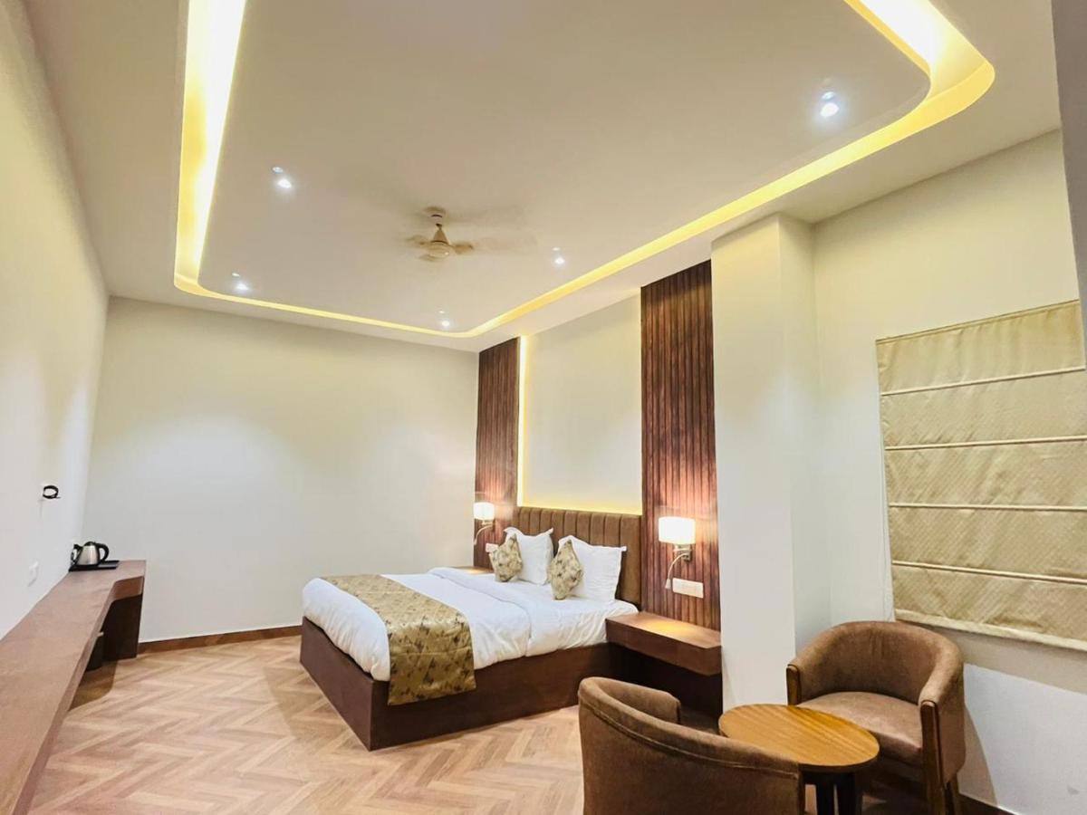 Hotel Ekas